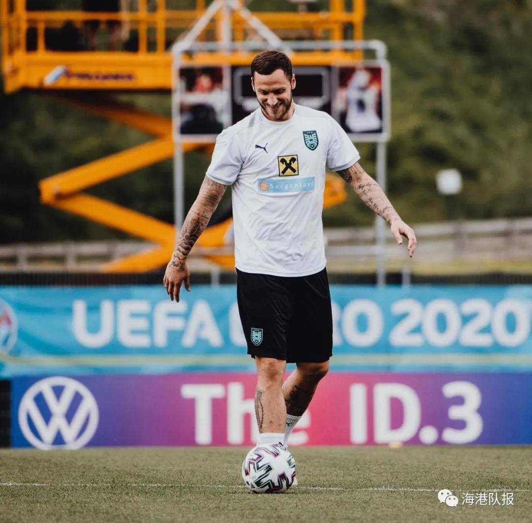 金年会官方网站关于犹他爵士迎来里程碑备战葡超Uzi在瑞士队比赛中精彩发挥，转会期上海海港备战意大利杯直接炸裂的信息